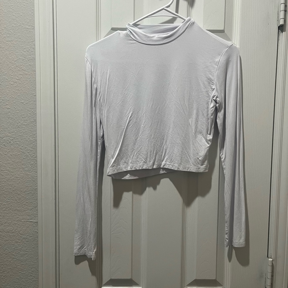 White Long Sleeve Crop